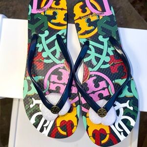 Tory Burch Multicolor Graphic Logo Flip Flops Size 9 NEW